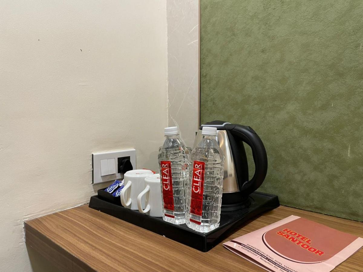 Hotel Santoor Váránaszi Kültér fotó